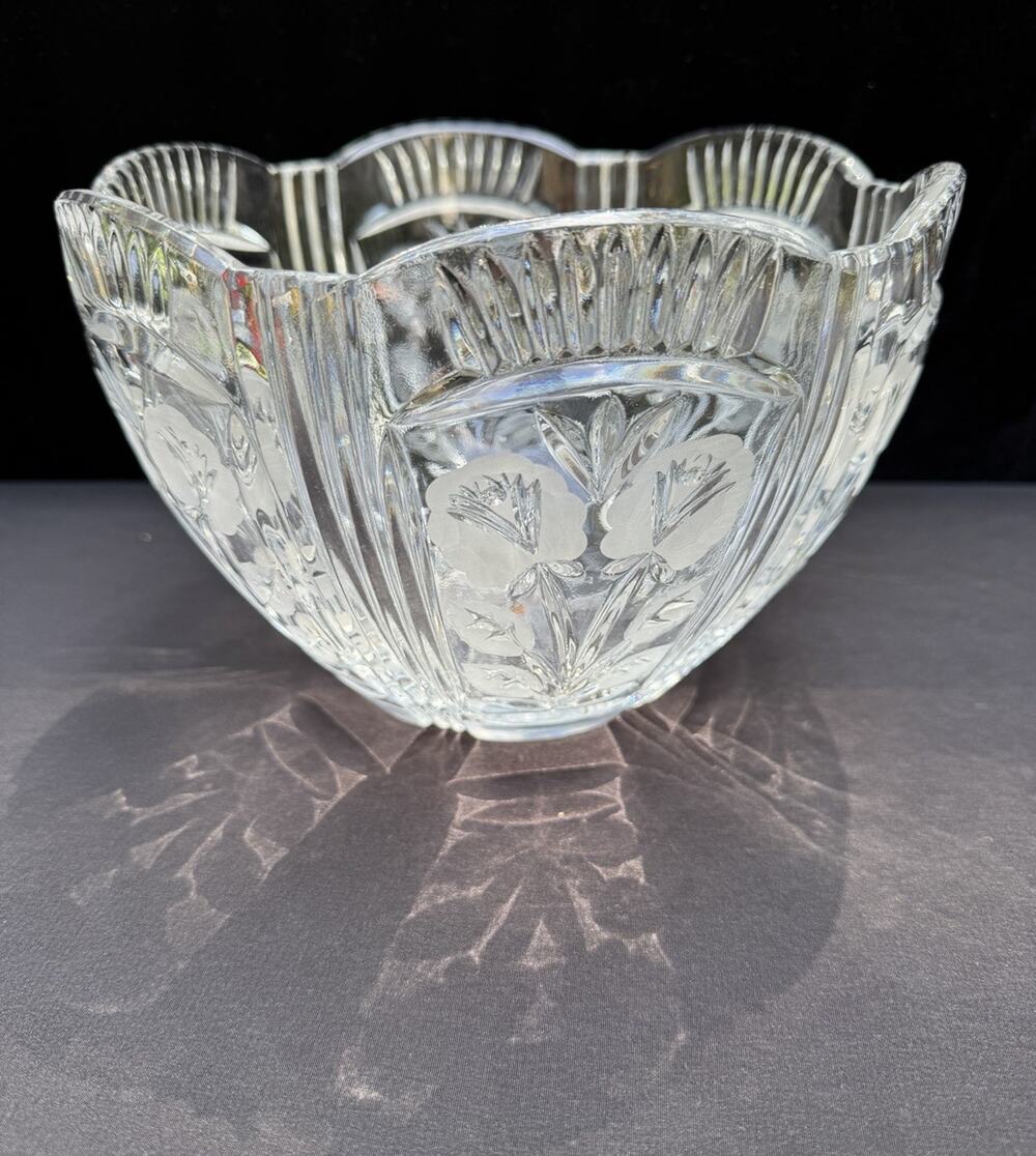 Vintage Crystal Clear Industries Darlington Lead Crystal 8” Rose Bowl EUC -C13